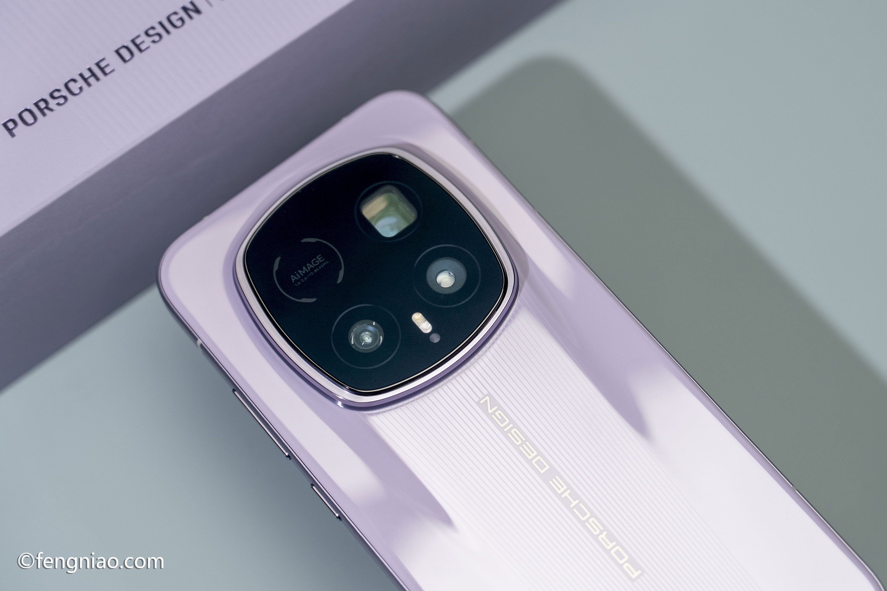 光影如石线条如风 荣耀Magic8 RSR保时捷设计开箱图赏