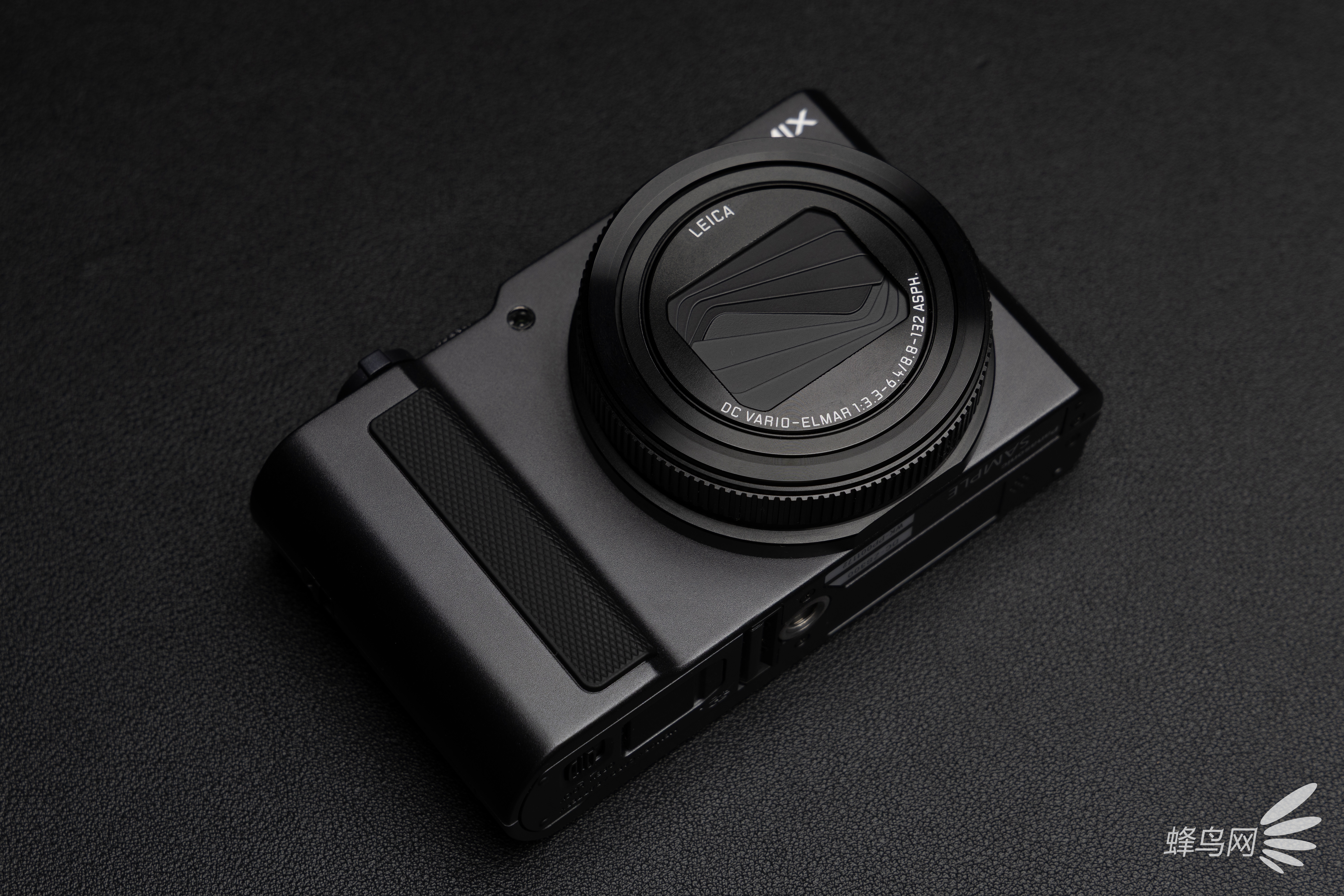 ��Я��Ƭ������һʵ��֮ѡ ����LUMIX ZS300��������