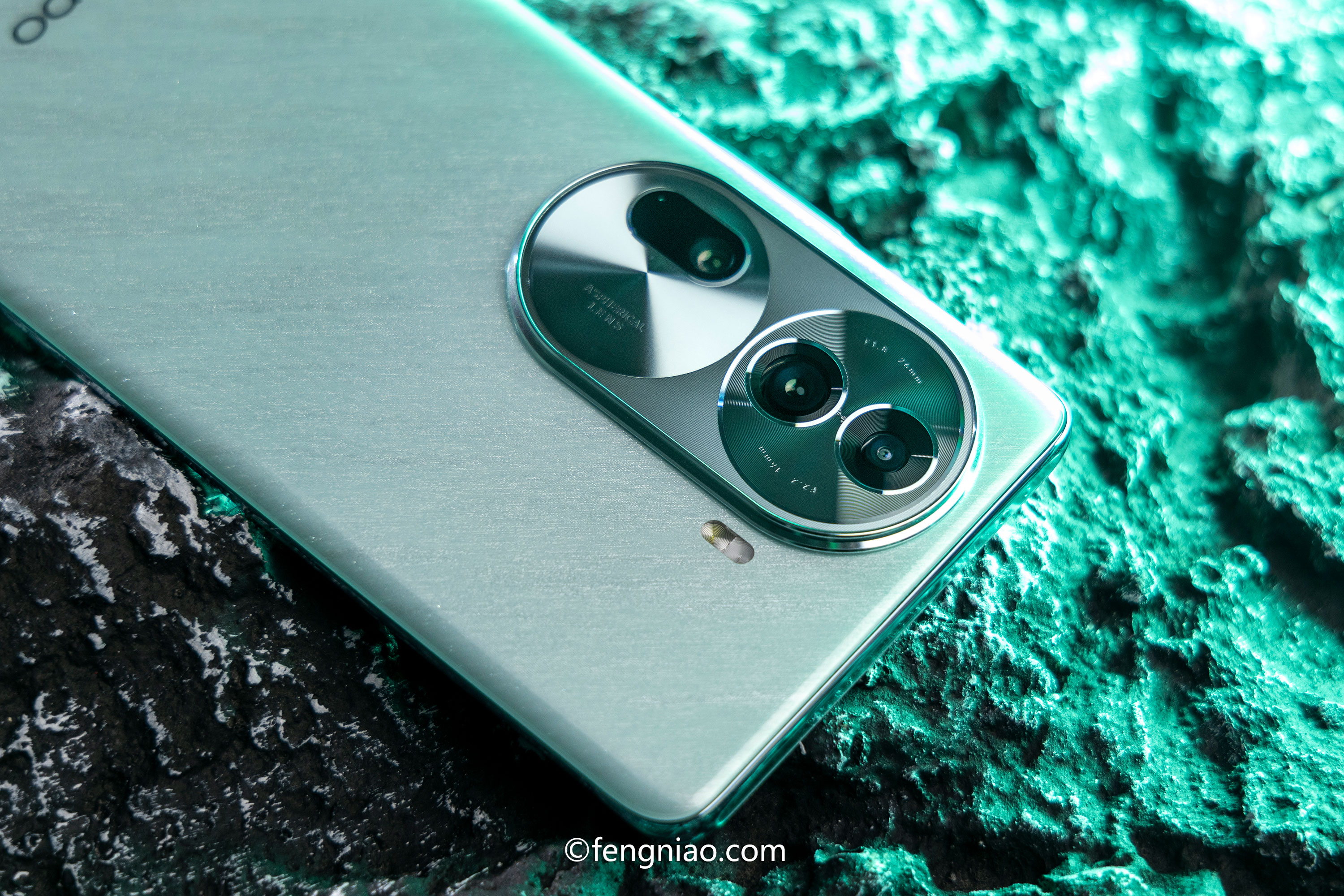 өʯɫ OPPO Reno11ͼ