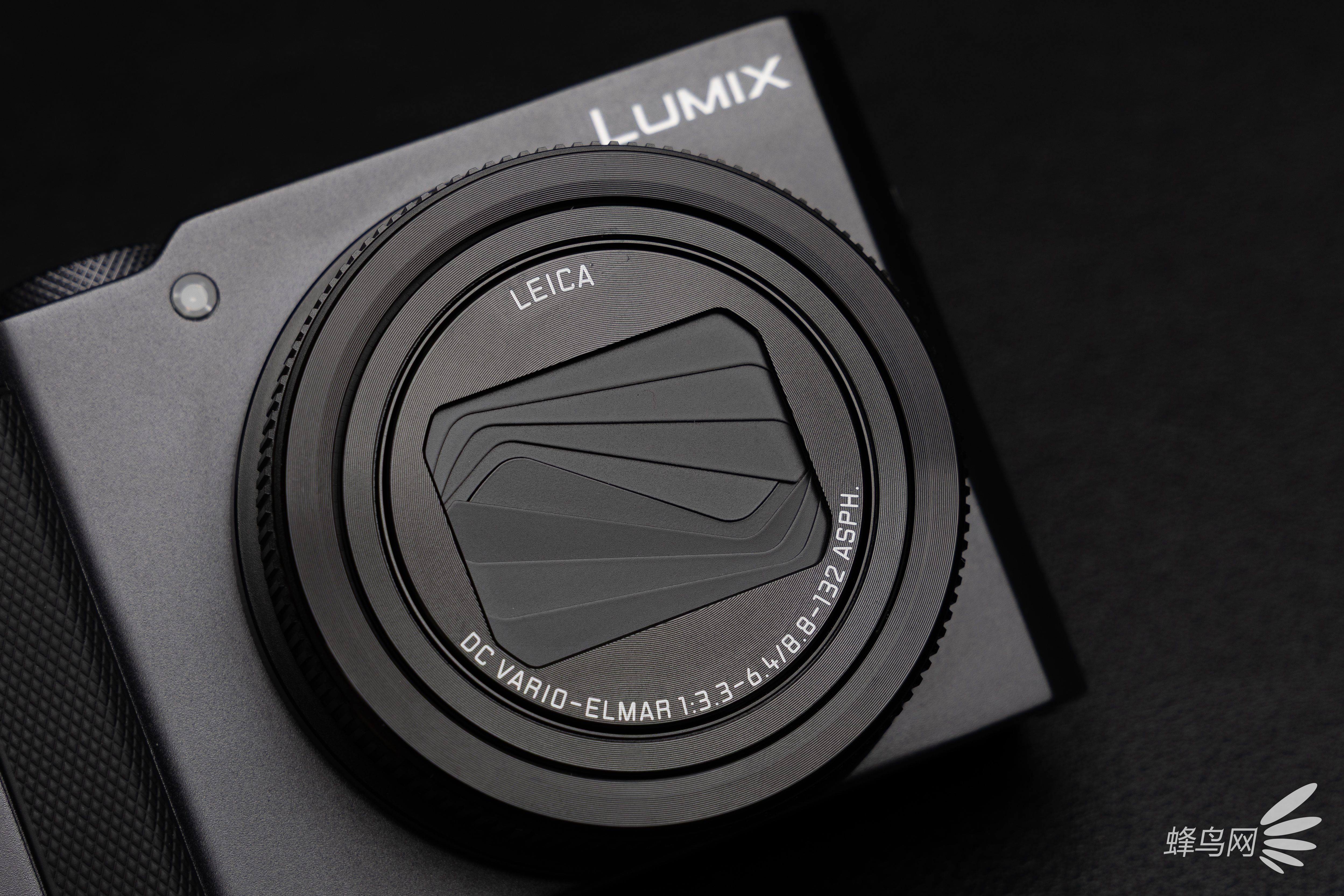 ��Я��Ƭ������һʵ��֮ѡ ����LUMIX ZS300��������