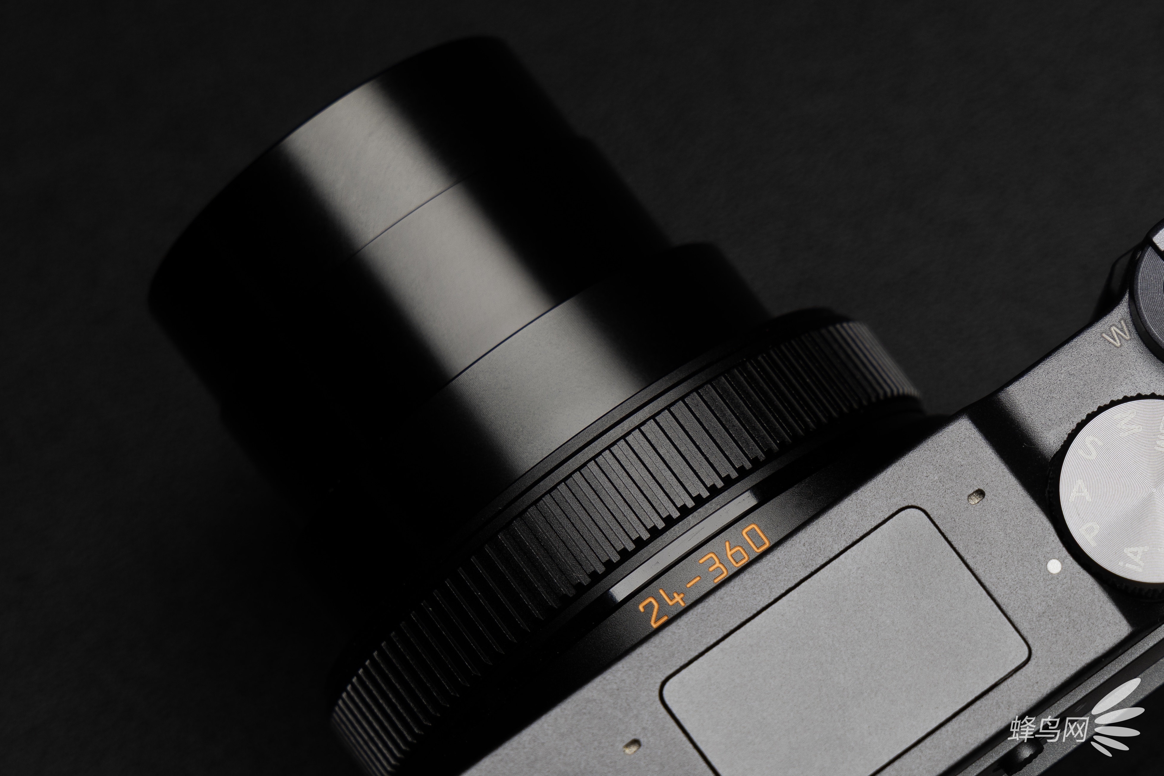 ��Я��Ƭ������һʵ��֮ѡ ����LUMIX ZS300��������