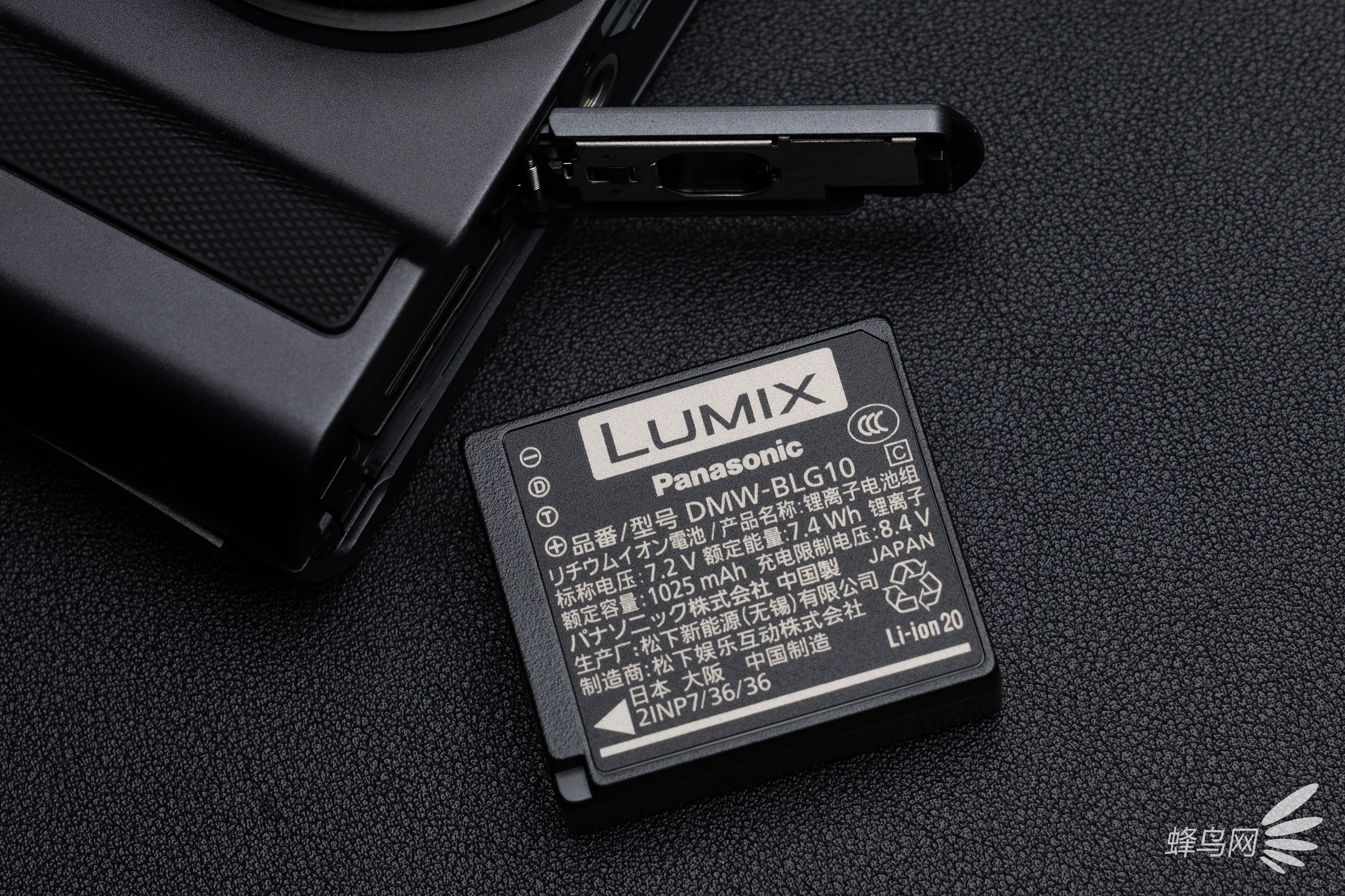��Я��Ƭ������һʵ��֮ѡ ����LUMIX ZS300��������