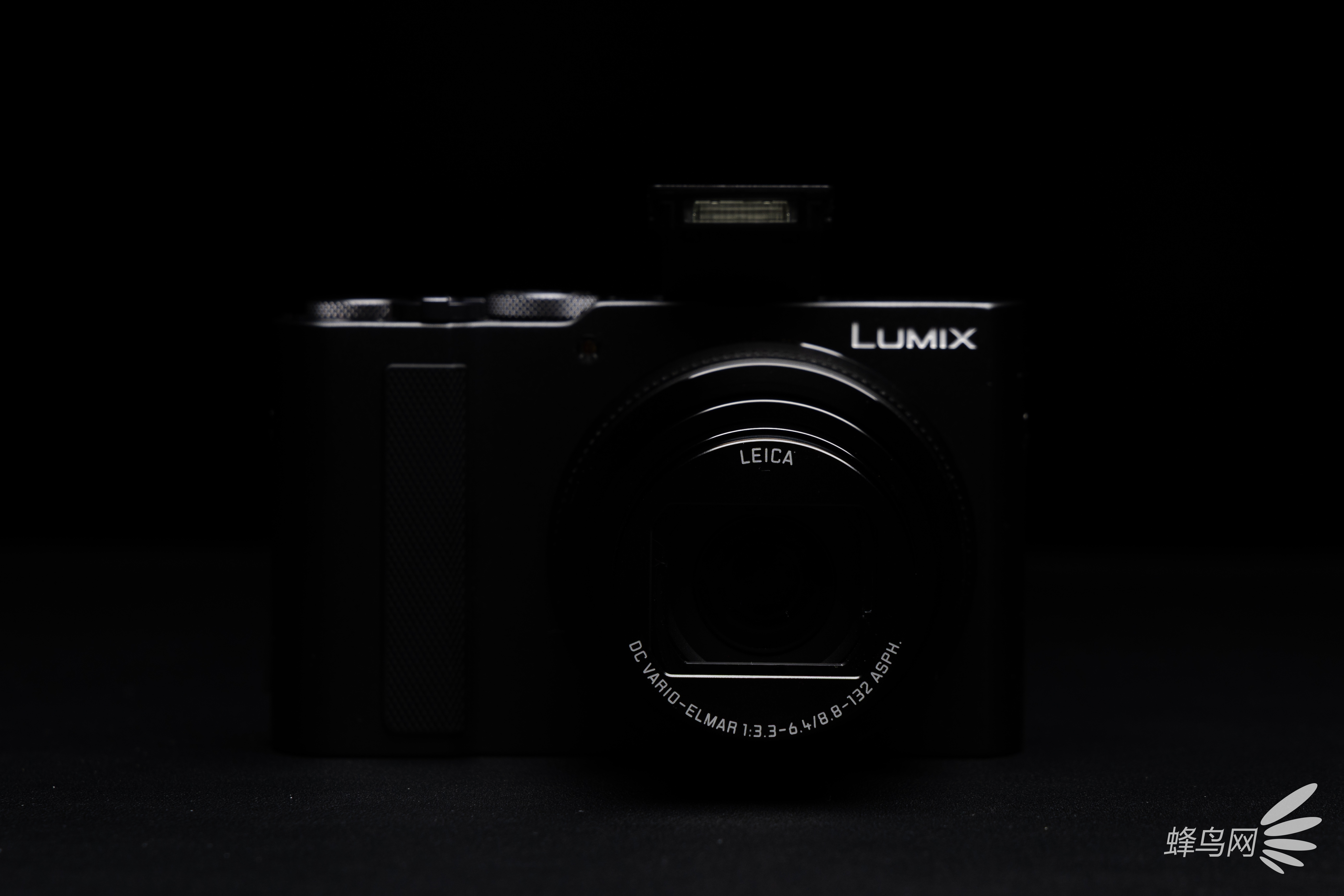 ��Я��Ƭ������һʵ��֮ѡ ����LUMIX ZS300��������