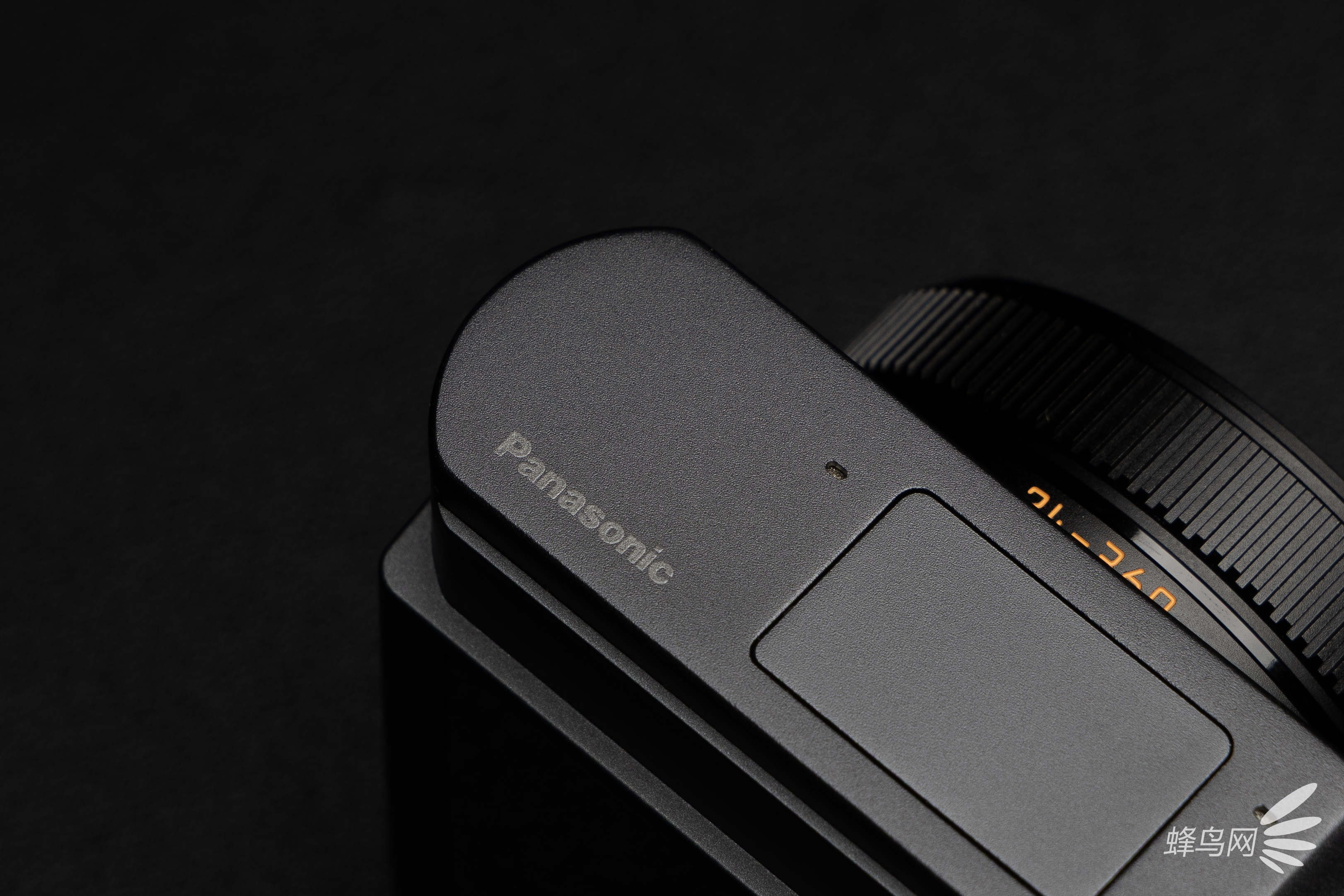 ��Я��Ƭ������һʵ��֮ѡ ����LUMIX ZS300��������