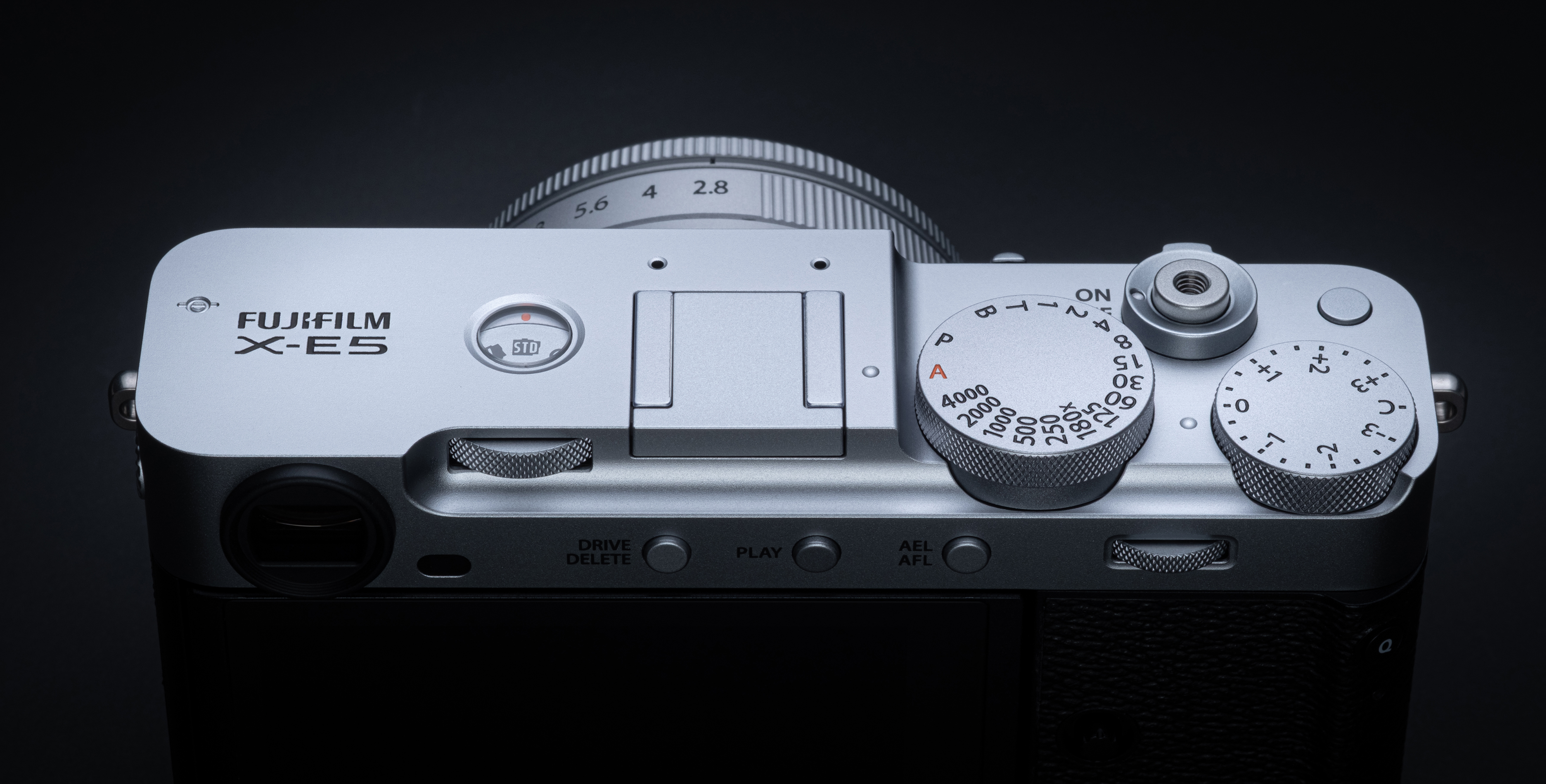 ʿƬƳ޷FUJIFILM X-E5