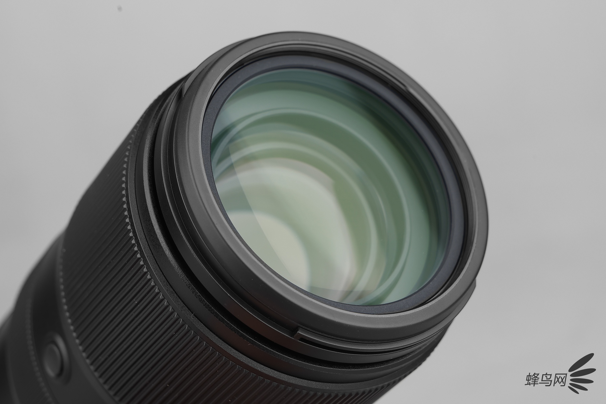 成像与轻便兼备，佳能首支L级超长变焦镜头 RF100-500mm F4.5-7.1评测
