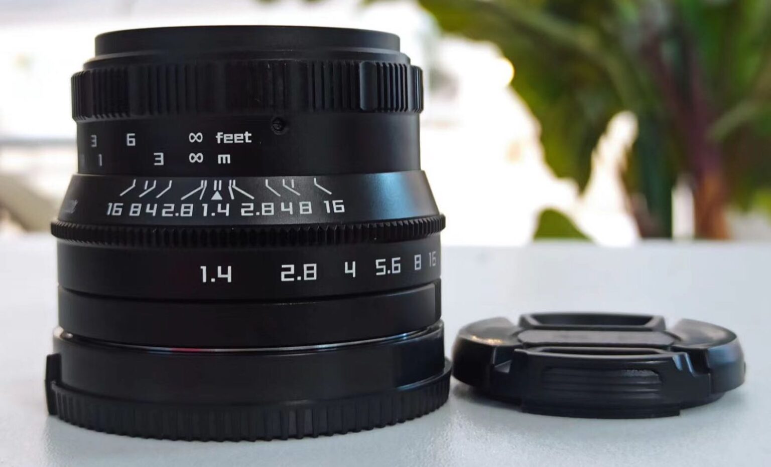 仅售129美元 影歌35mmF1.4镜头发布