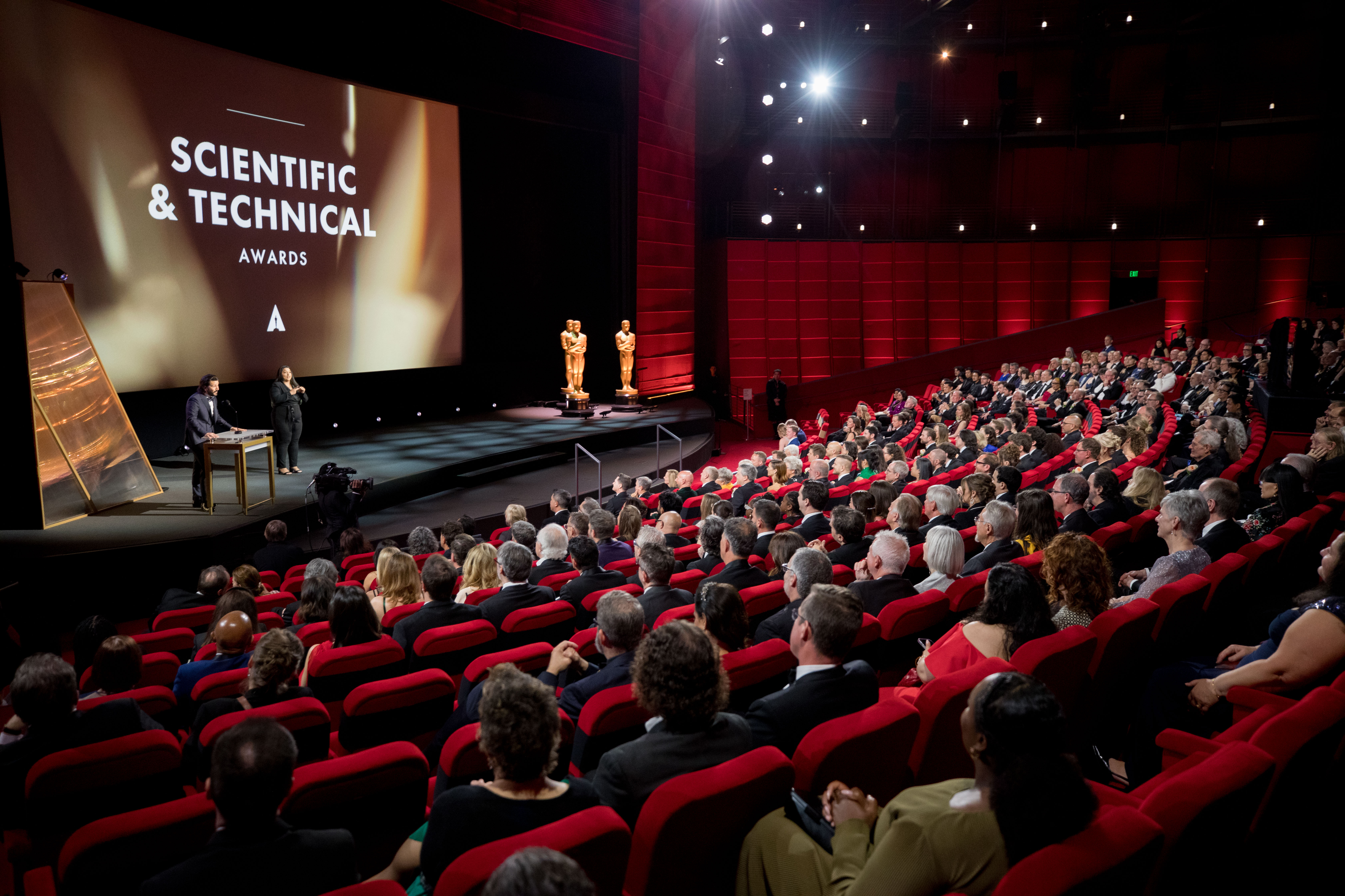 �Ӱ�˹���콱̨��BIRTV��DJI��רҵӰ����̬����BIRTV 2025