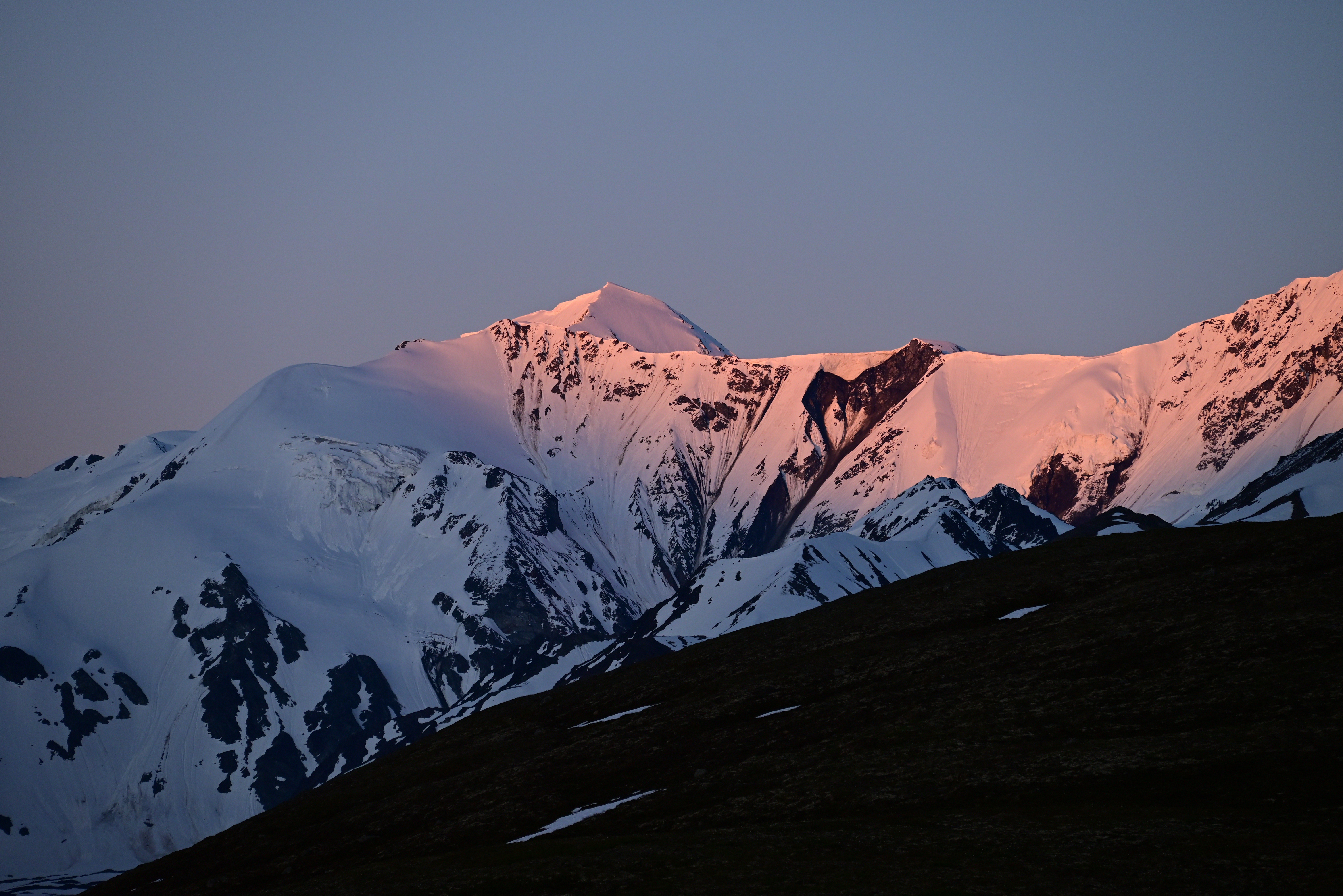 �����׳����ģ��῵����Ķ�����;��ÿһ֡���Ǳ�ֽ