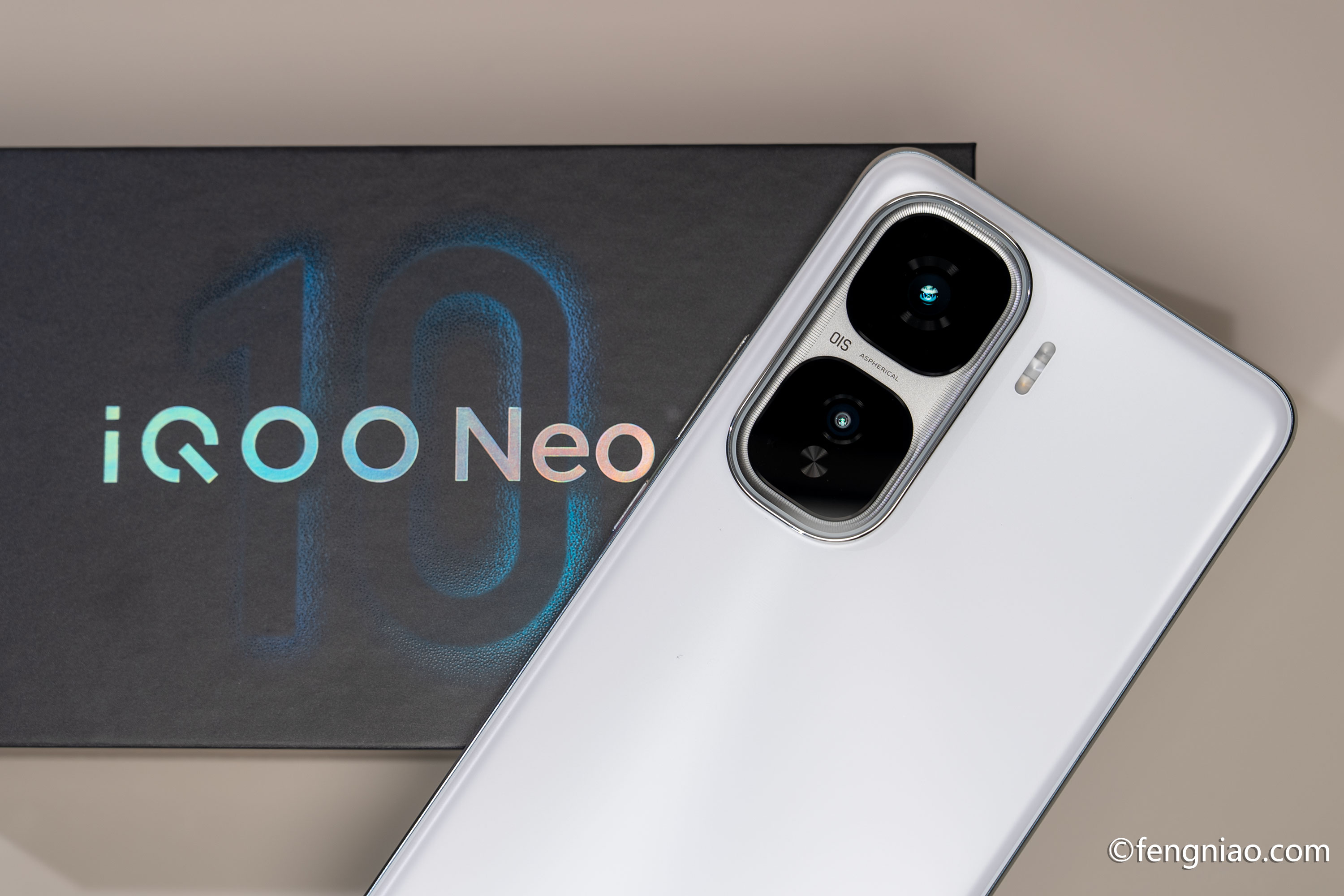  8 ˫о+2Kӳ iQOO Neo10 Pro+
