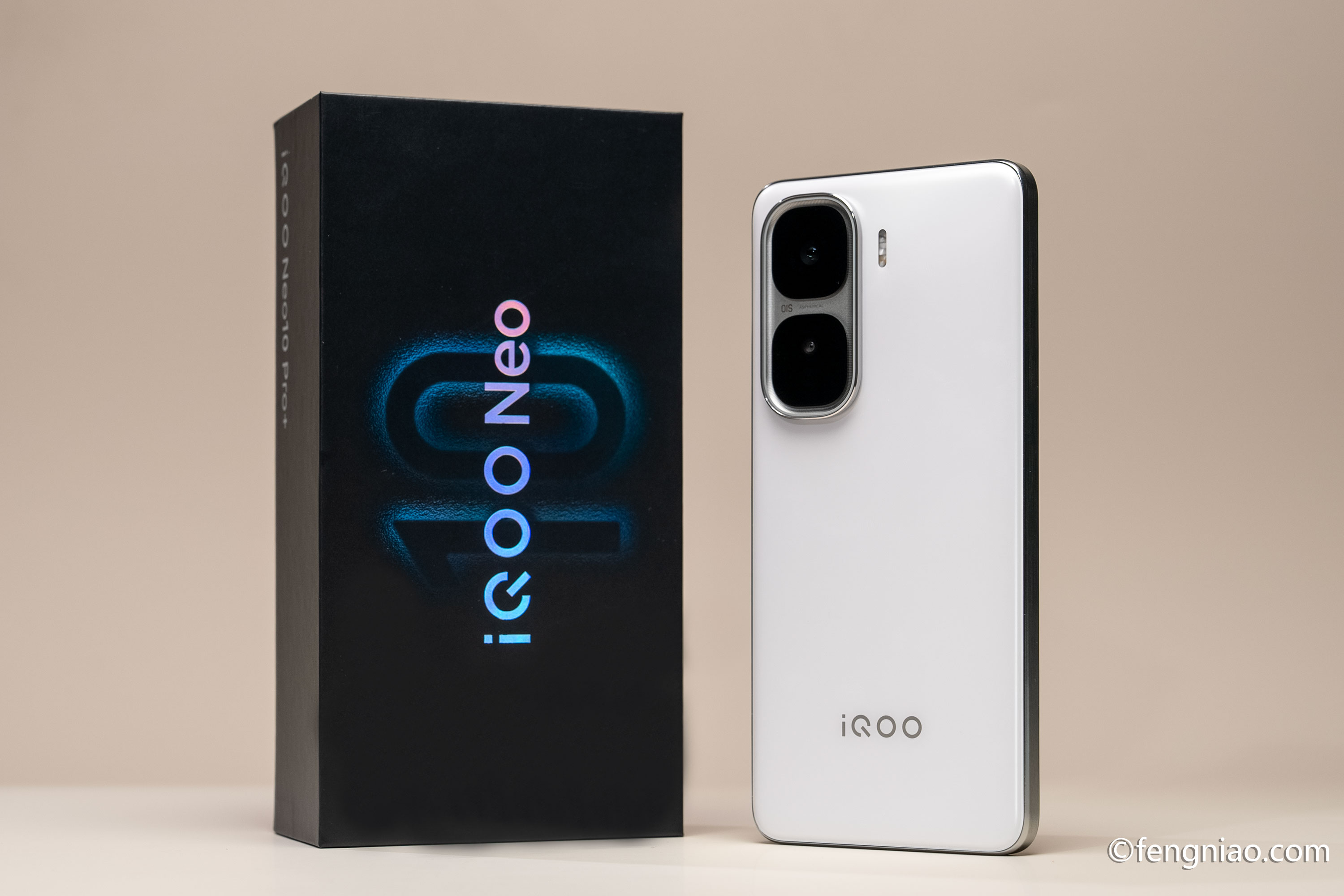  8 ˫о+2Kӳ iQOO Neo10 Pro+