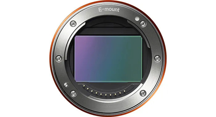 ���������ж��»��ؼ���Ϣ�ع� ����FZ100��� ��ΪAPS-C΢��