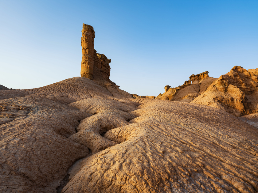 南疆寻秋--以亿级像素与16bit色深刻画南疆的雪山、沙漠与胡杨 南疆寻秋--以亿级像素与16bit色深刻画南疆的雪山、沙漠与胡杨