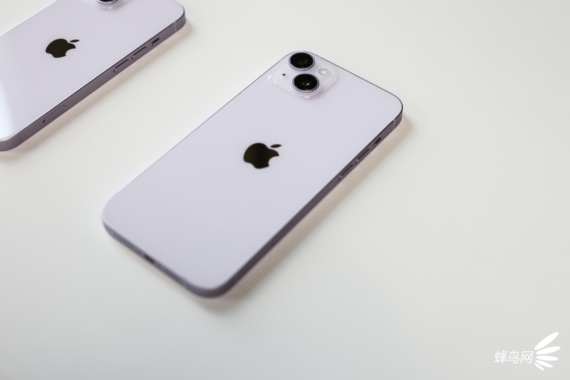 灵动岛+紫色回归 苹果iPhone 14全系列真机上手图赏