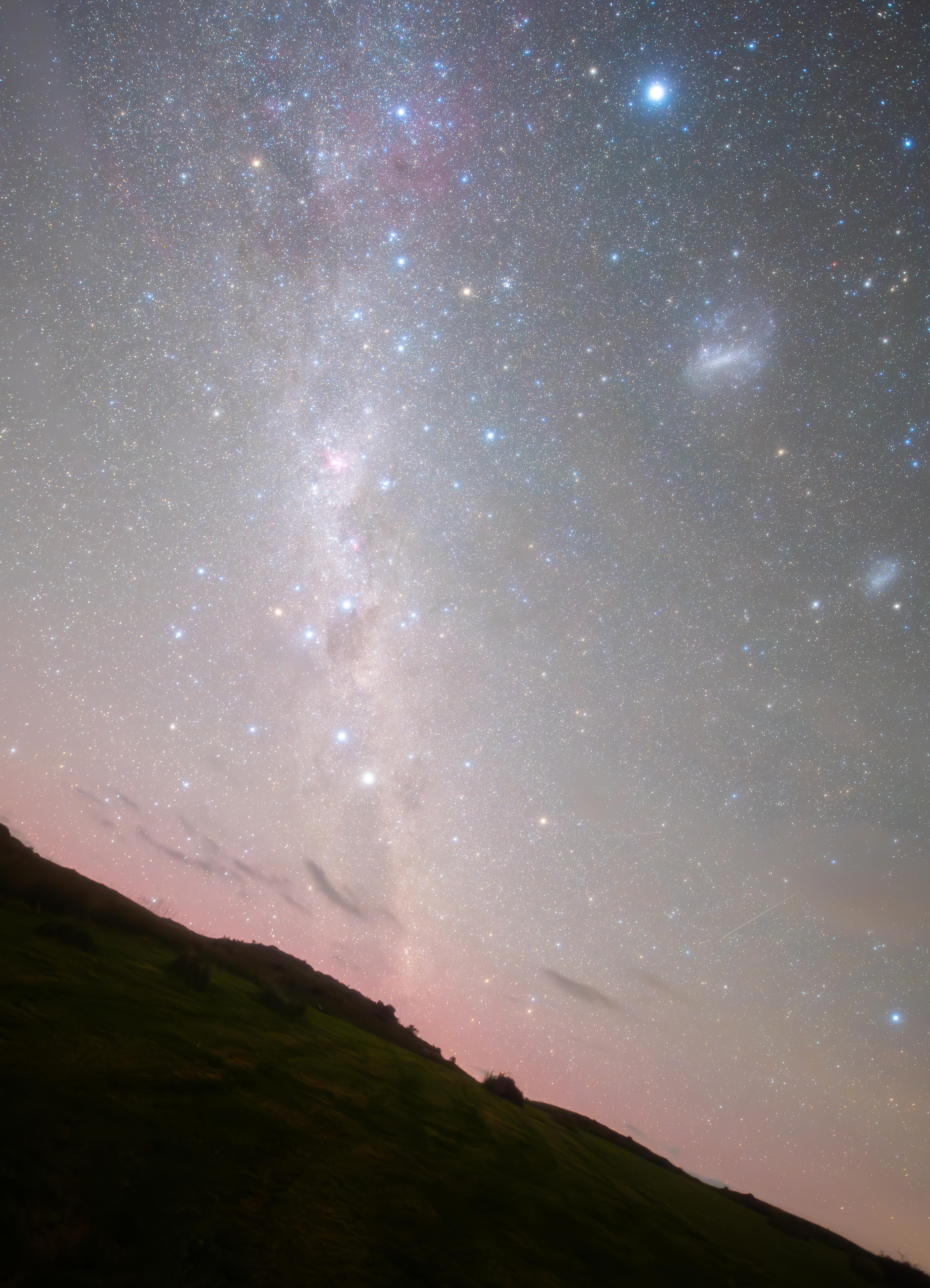 ǺFE 16mm F1.8 GǴǺ