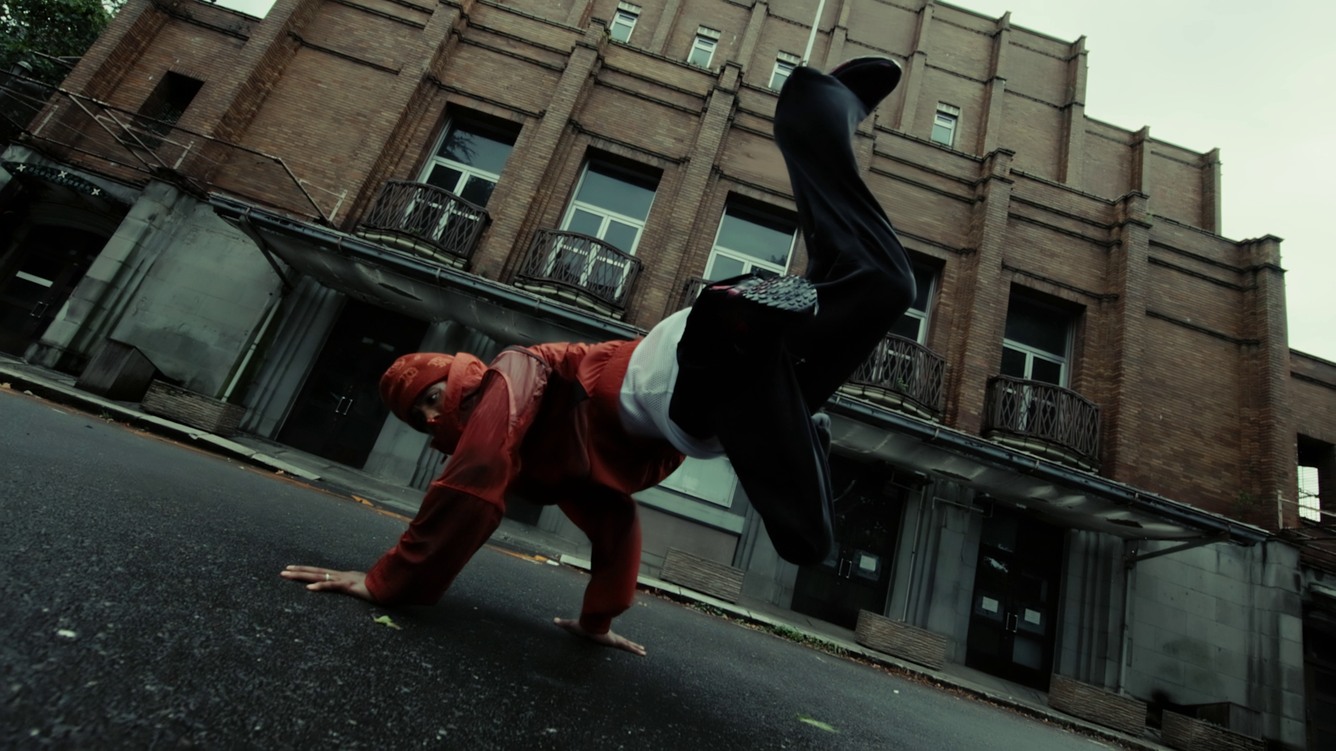 ��Խ���� ���ܷ���ȫ����ר΢���EOS R6 Mark III