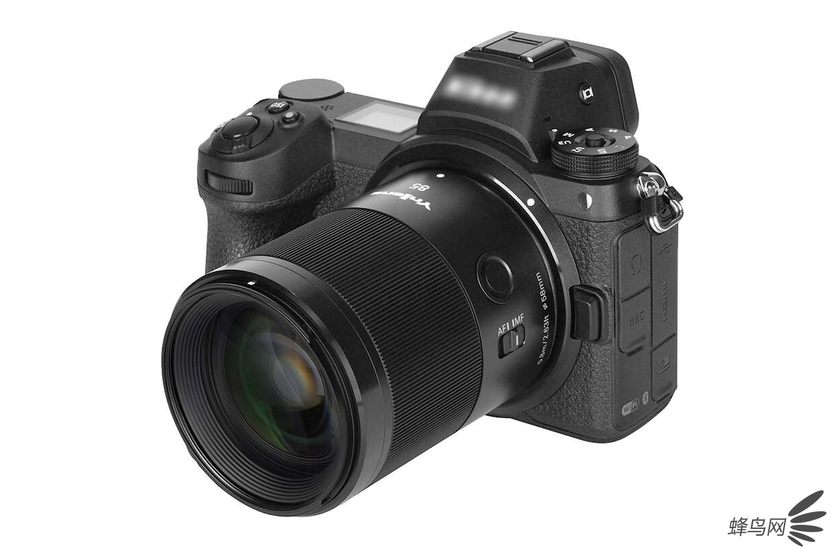 可自动对焦的国产大光圈镜头 永诺85mm F1.8售价2199元