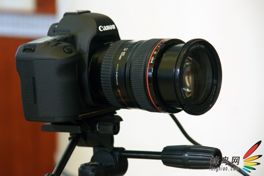 ܽӴ EOS5D Mark II