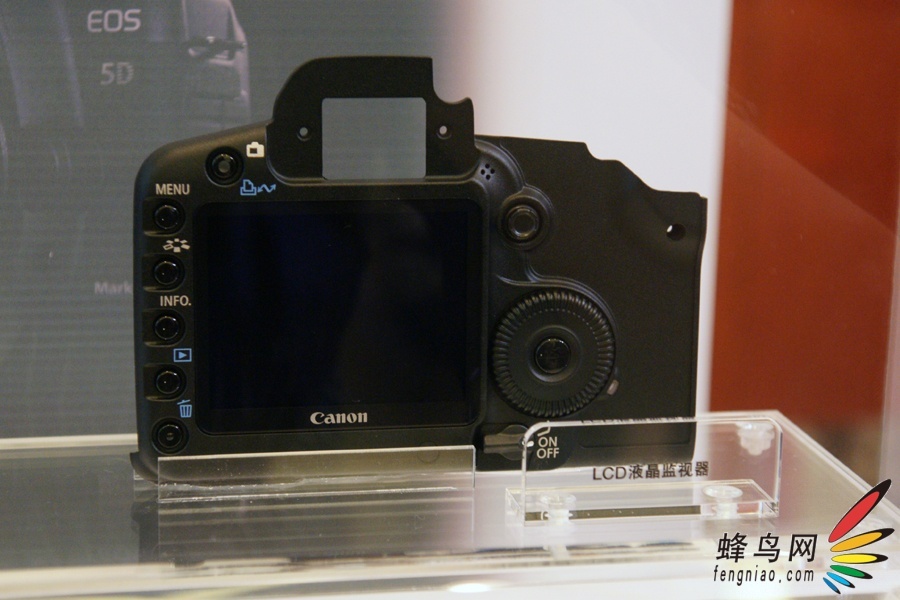 ܽӴ EOS5D Mark II