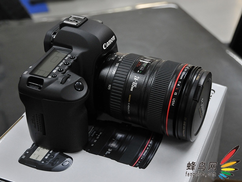 ܽӴ EOS5D Mark II֮ϸ