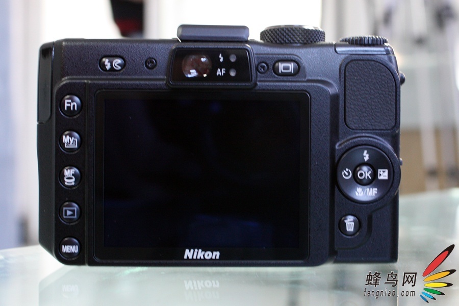 NҶDC῵P6000