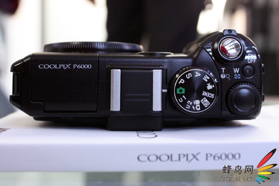 NҶDC῵P6000