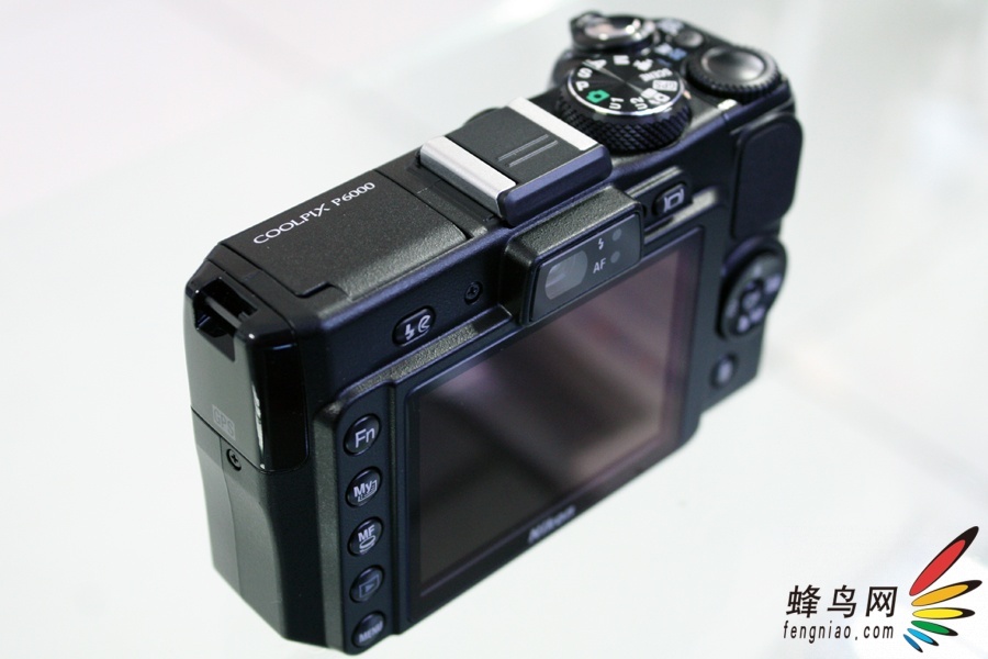 NҶDC῵P6000
