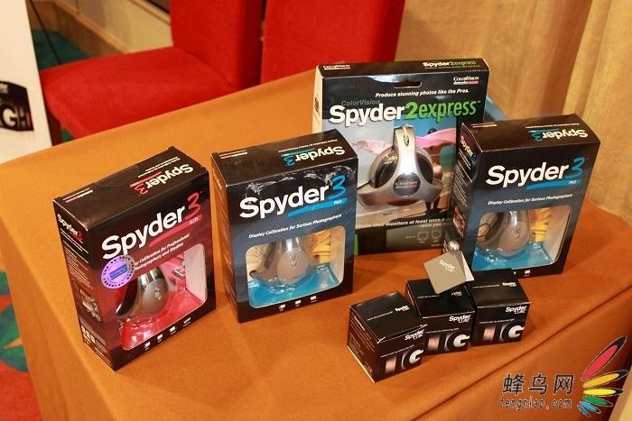 P&E2009 DatacolorƳ¿SpyderCube