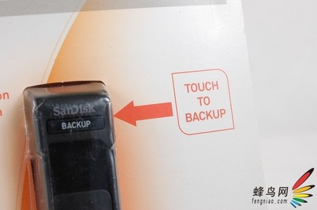 Ϊݻ SanDisk Ultra Backup