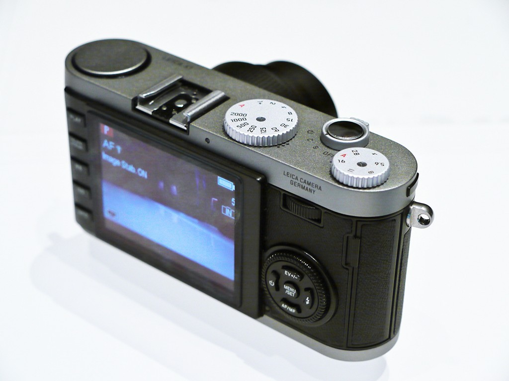 APS-C ⿨X1ʵͼ