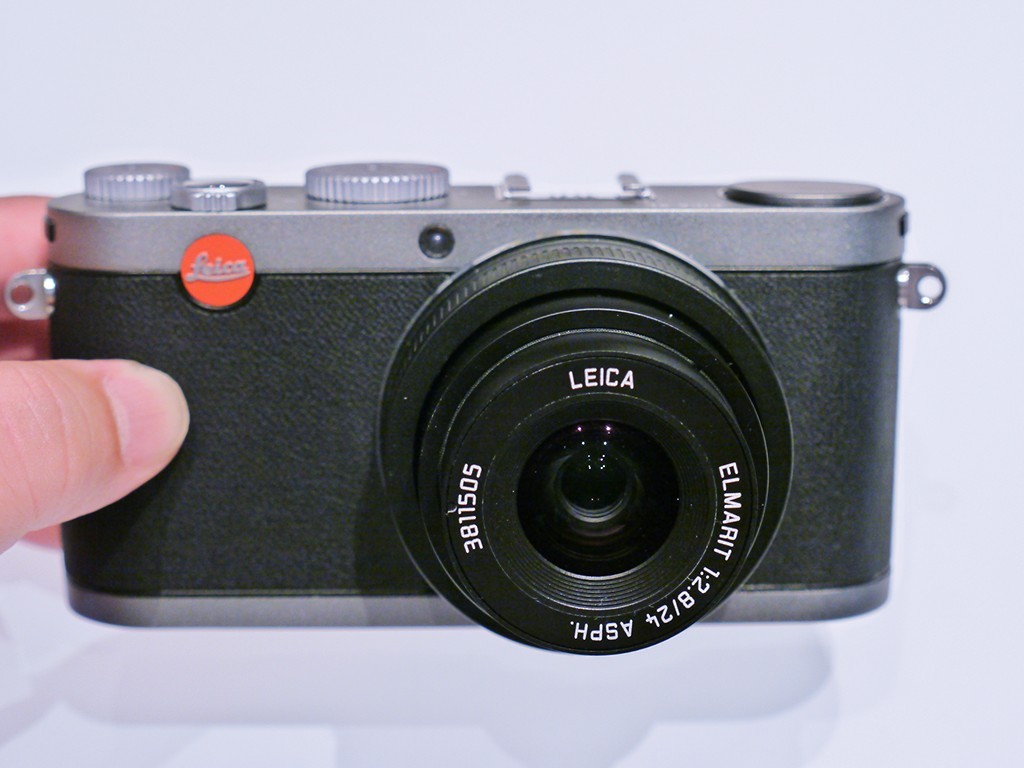 APS-C ⿨X1ʵͼ