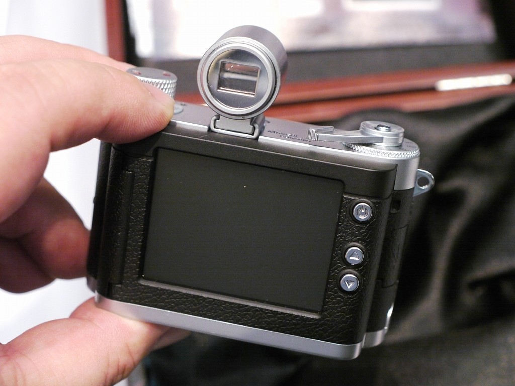 ¹Minox΢͸DDC5.1ʵ