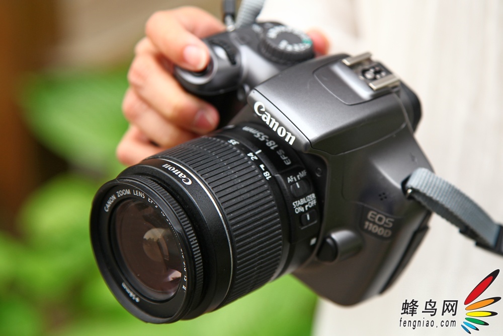 ɫС EOS1100Dϸ 