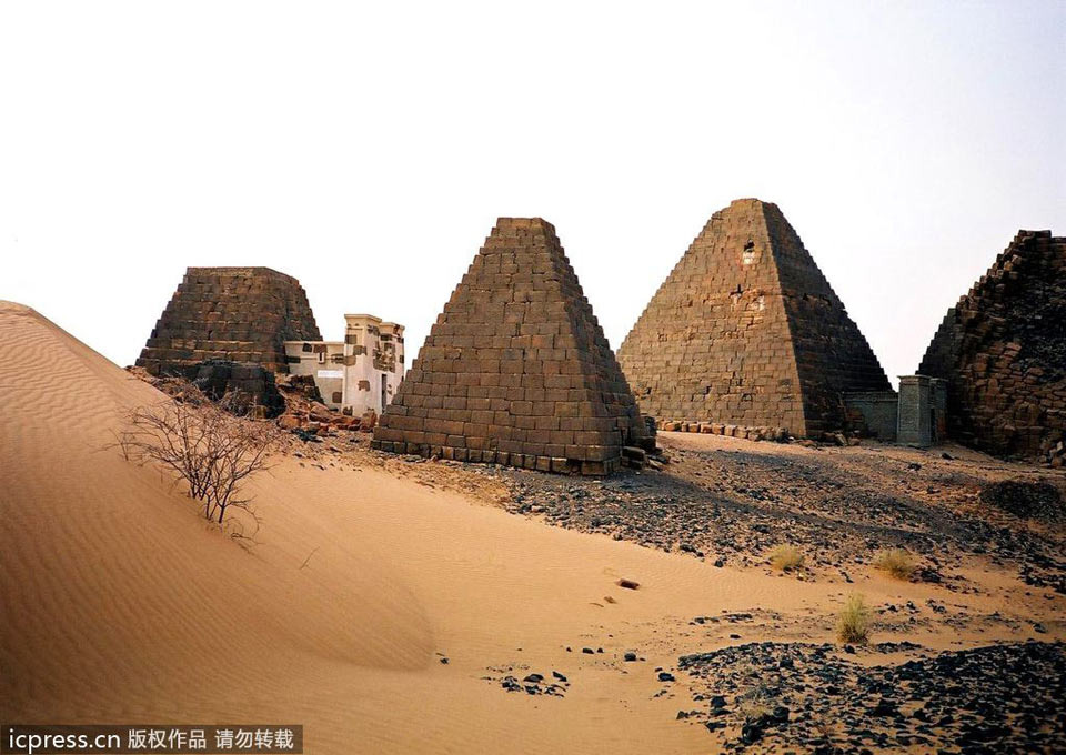 探秘苏丹朝金字塔 遥想曾经的繁华