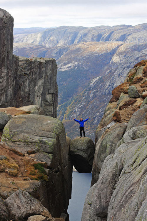 挪威奇迹石 做一个不怕腿软的旅行者