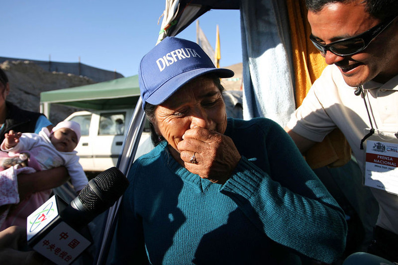 智利矿难33名被困矿工营救记录