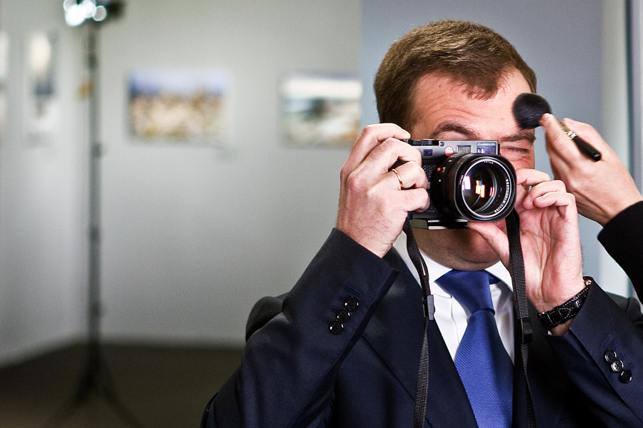 看看俄罗斯总统用什么相机