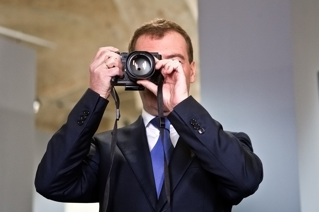 看看俄罗斯总统用什么相机