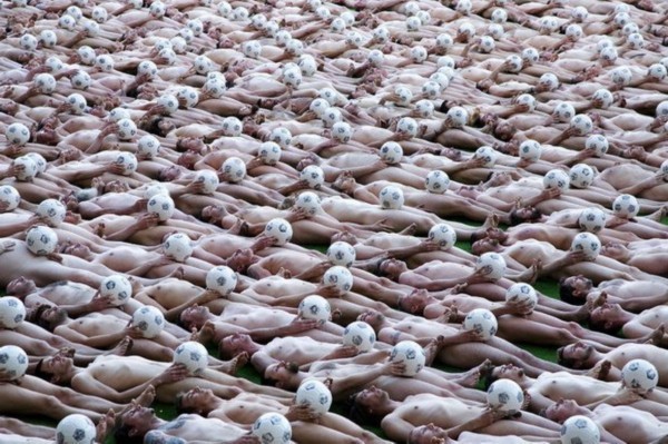 斯潘塞·图尼克群裸摄影新作欣赏