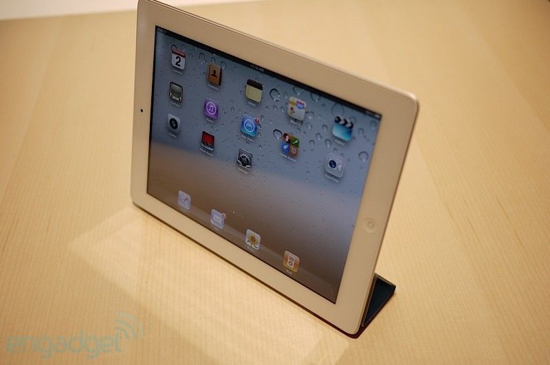 苹果iPad2平板电脑实物图赏