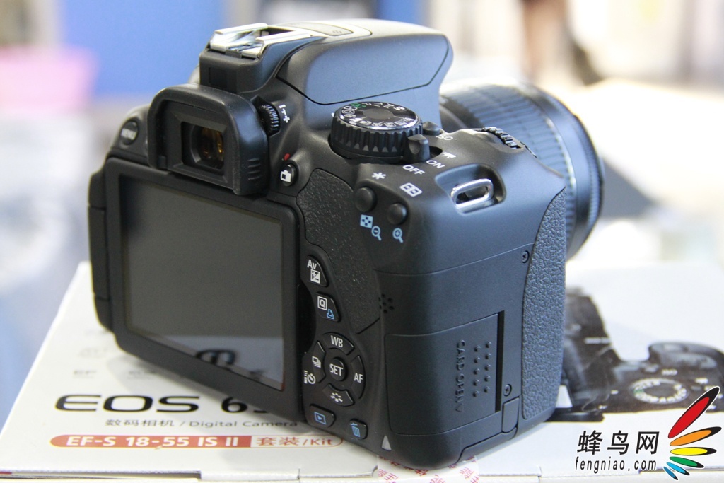 多项升级 佳能EOS650D单反新品卖场报道