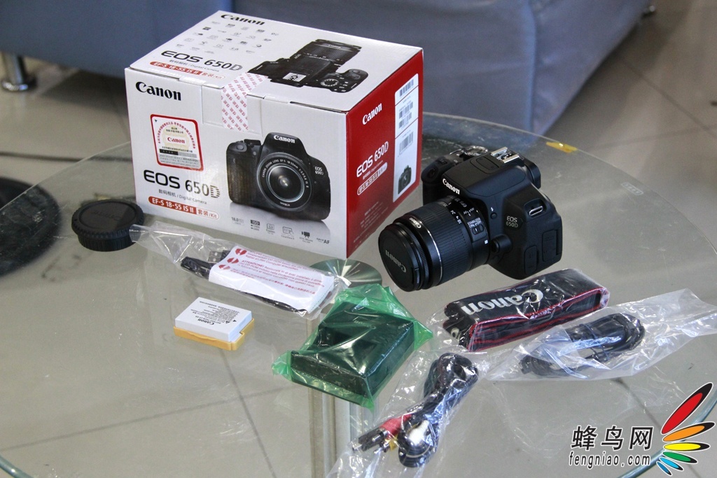 多项升级 佳能EOS650D单反新品卖场报道