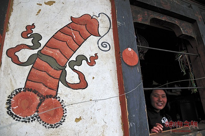 生殖图腾 不丹姑娘坦然以对的镇宅之宝