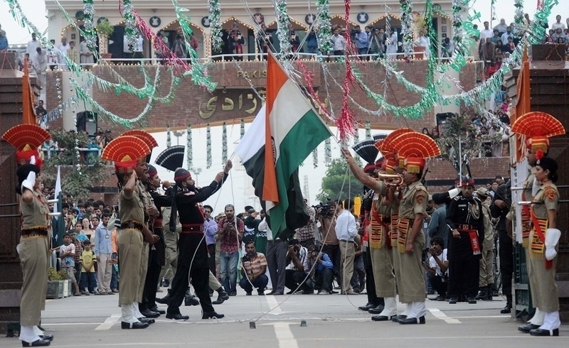 纪实：印度和巴基斯坦庆祝独立65周年