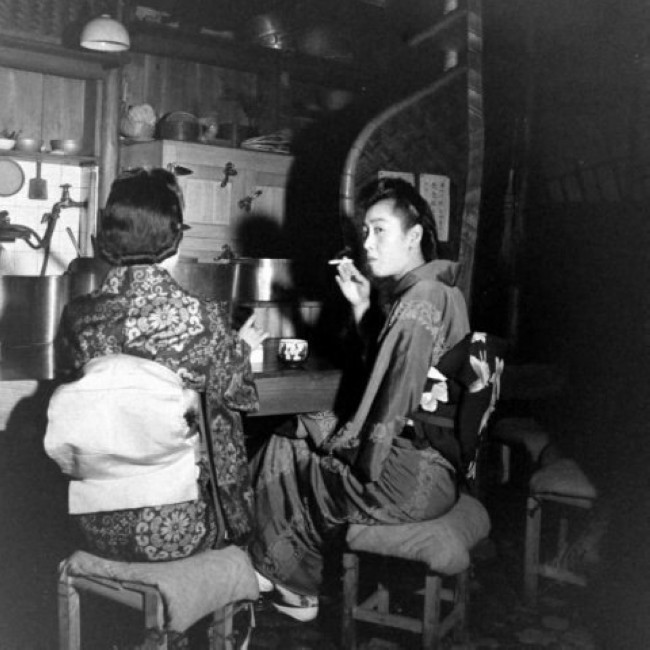 旧时日本艺妓的一天 早起饮茶入夜共浴