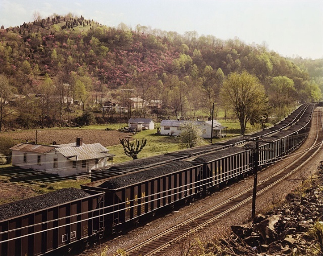 Joel Sternfeld：新彩色摄影时期的美国图景