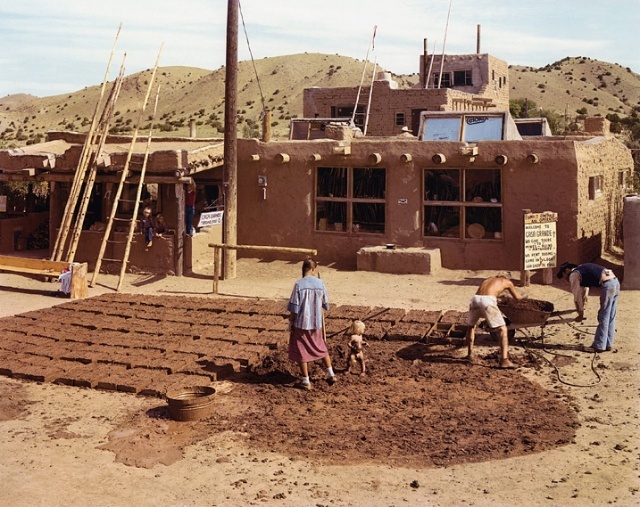 Joel Sternfeld：新彩色摄影时期的美国图景