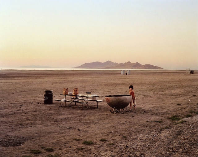 Joel Sternfeld：新彩色摄影时期的美国图景