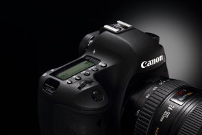 ܷȫ߱ЯԵEOS 6D