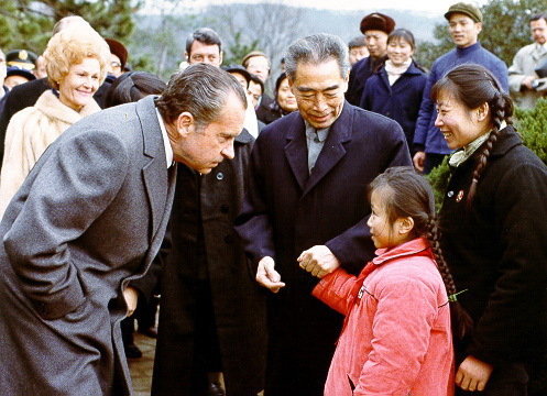 美国前总统尼克松首次访华密照曝光